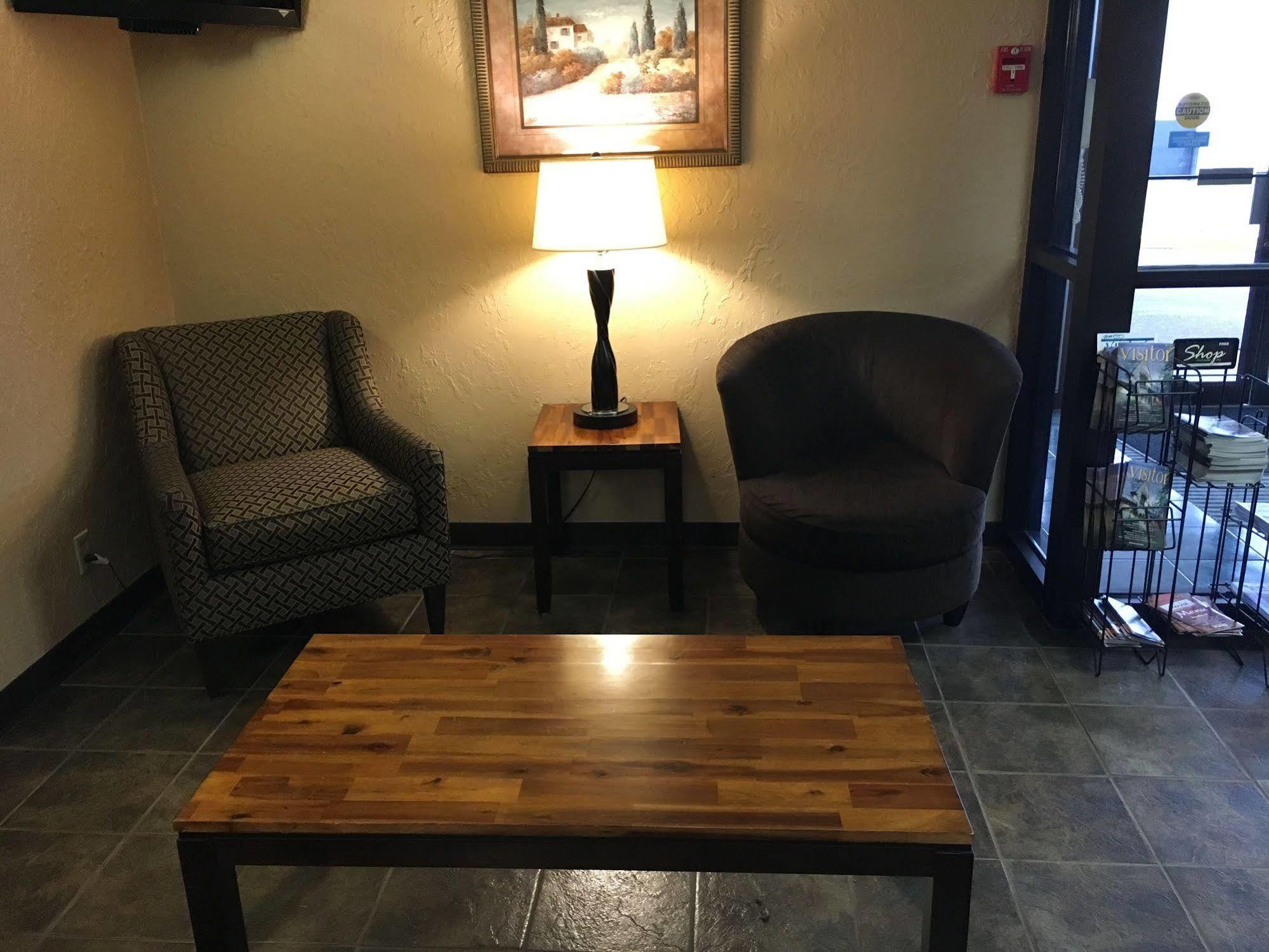 Med City Inn & Suites Rochester Mayo Clinic Area מראה חיצוני תמונה