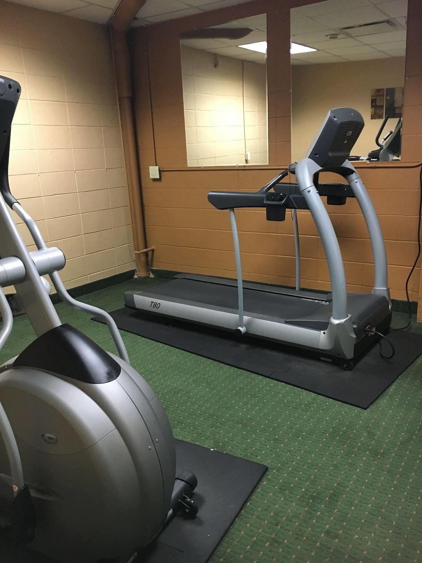 Med City Inn & Suites Rochester Mayo Clinic Area מראה חיצוני תמונה
